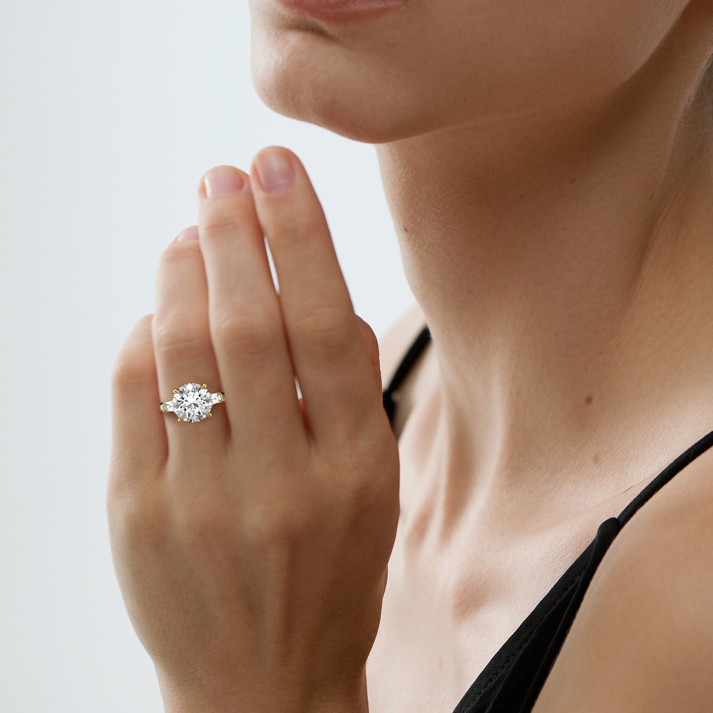 5 Ct Round Lab Grown Diamond Ring 18K Gold Set